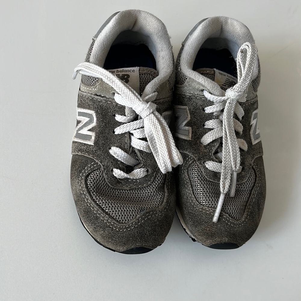 Toddler Grey New Balance size 8